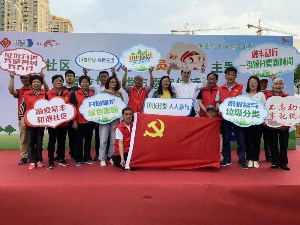 白醋里面兑生抽蘸生蚝可以吃吗？游戏画面