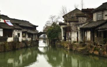 为什么炎热的非洲会进化出吸热的黑皮肤？游戏画面